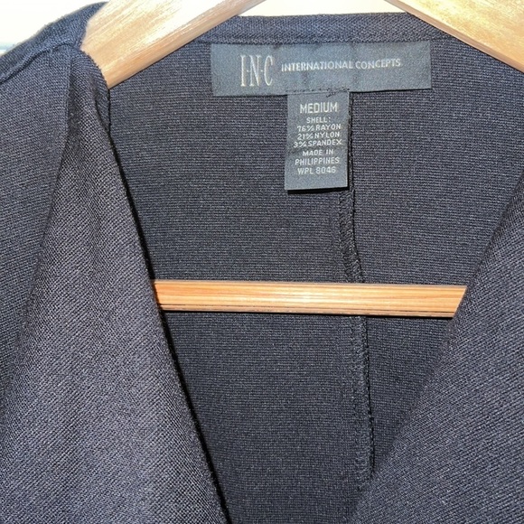 🖤 Brand New! INC Black Knit Ruffle Collar Jacket - Picture 3 of 8